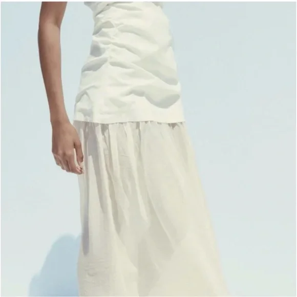 ZARA New Strapless White Dress - Picture 4 of 8